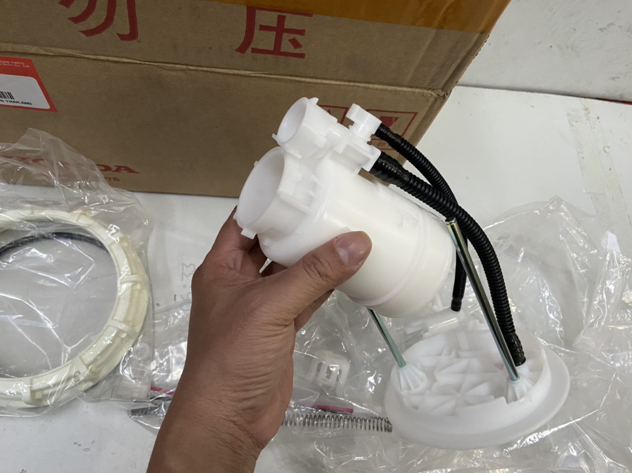 Lọc nhiên liệu xe Honda CIVIC 2012-2022